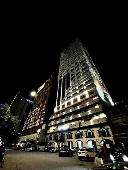 #211 M101 Dang Wangi Klcc View Pool By Livin Apartamento